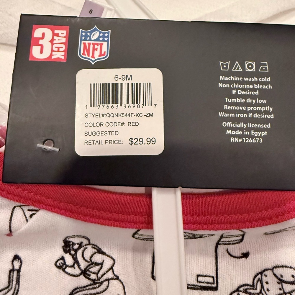 NWT NFL Kansas City Chiefs baby three piece outfit set. - Picture 15 of 15